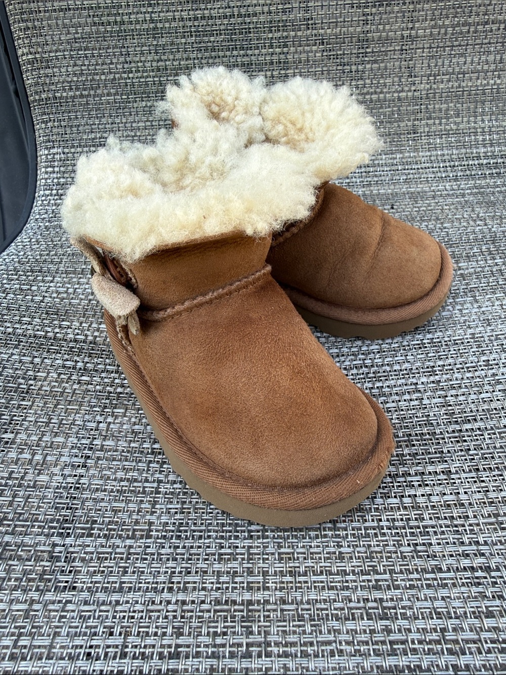 UGG Kids Chestnut Suede Cozy Shearling Boots